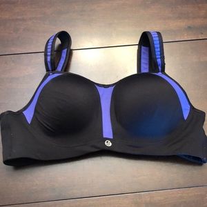 Soma Sport sports bra. Size 38B.